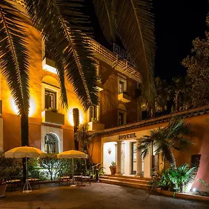https://arena-frejus.fr-provencehotel.com